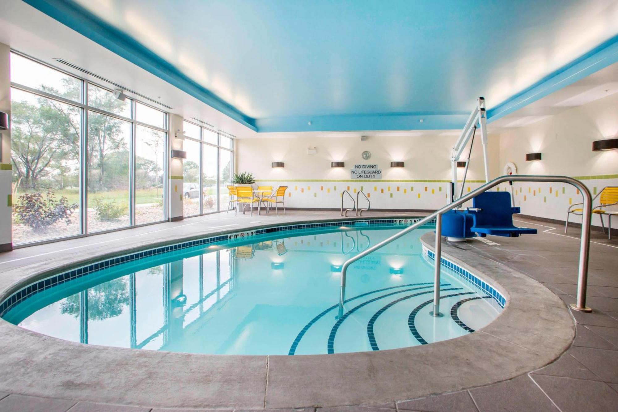 Fairfield Inn & Suites By Marriott Waterloo Cedar Falls Kültér fotó